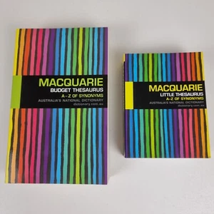 2 x Macquarie Budget Thesaurus & Macquarie Little Thesaurus Mini Paperback 2009 - Picture 1 of 16