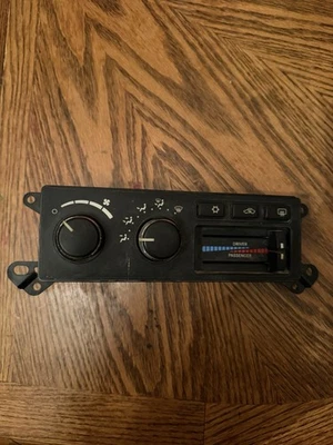 Calentador Refrigerante Calentador Control-ST, VIN: L Mopar 55057080AA Foto 1 de 2