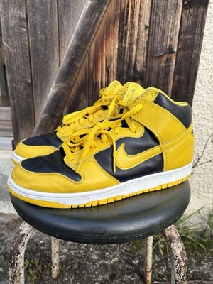 NIKE DUNK HIGH SP - Photo 1/4