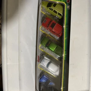 MALIBU INTERNATIONAL LTD LEXANI 5 PACK CHEVY Impala ESCALADE HUMMER Chevy 1/64 - Picture 1 of 6