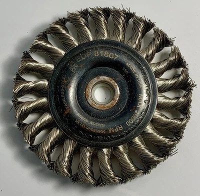 Rueda nudo torcido estándar EDP 81807 4" .014 SS 1/2-3/8" Foto 1 de 4