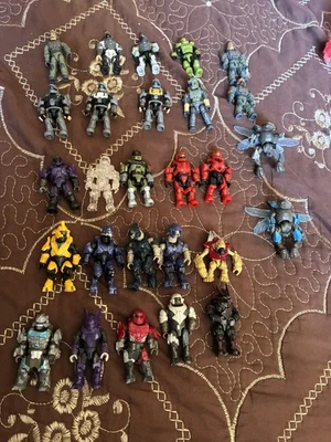 Halo Mega Construx Figure  Lot - Image 1 of 2