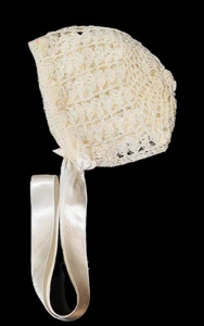 ANTIQUE DELICATE HANDMADE CROCHETED CHRISTENING NEWBORN BONNET CAP - Picture 1 of 10