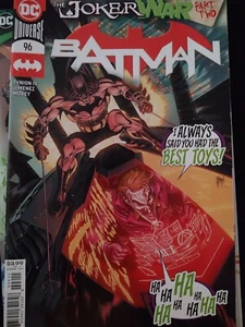 DC Lot, 30 Comics - Batman, Superman, The Flash & More! - Picture 1 of 9