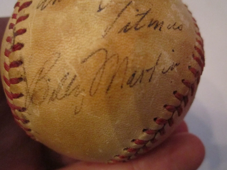 BILLY MARTIN BÉISBOL AUTOGRAFIADO - ¡BÉISBOL GENIAL! Foto 1 de 3