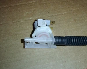 Original OEM: Maytag secadora válvula de agua y manguera ~ 31001563 y 31001631 - Imagen 1 de 2