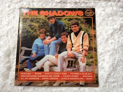 33 TOURS / LP--THE SHADOWS--COMPIL 12 TITRES--1974 - Photo 1/3