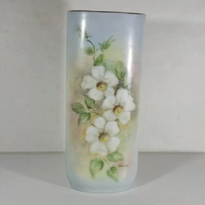Vintage Floral Vase 7" Tall Porcelain Signed Wanda Ceramic - Picture 1 of 6