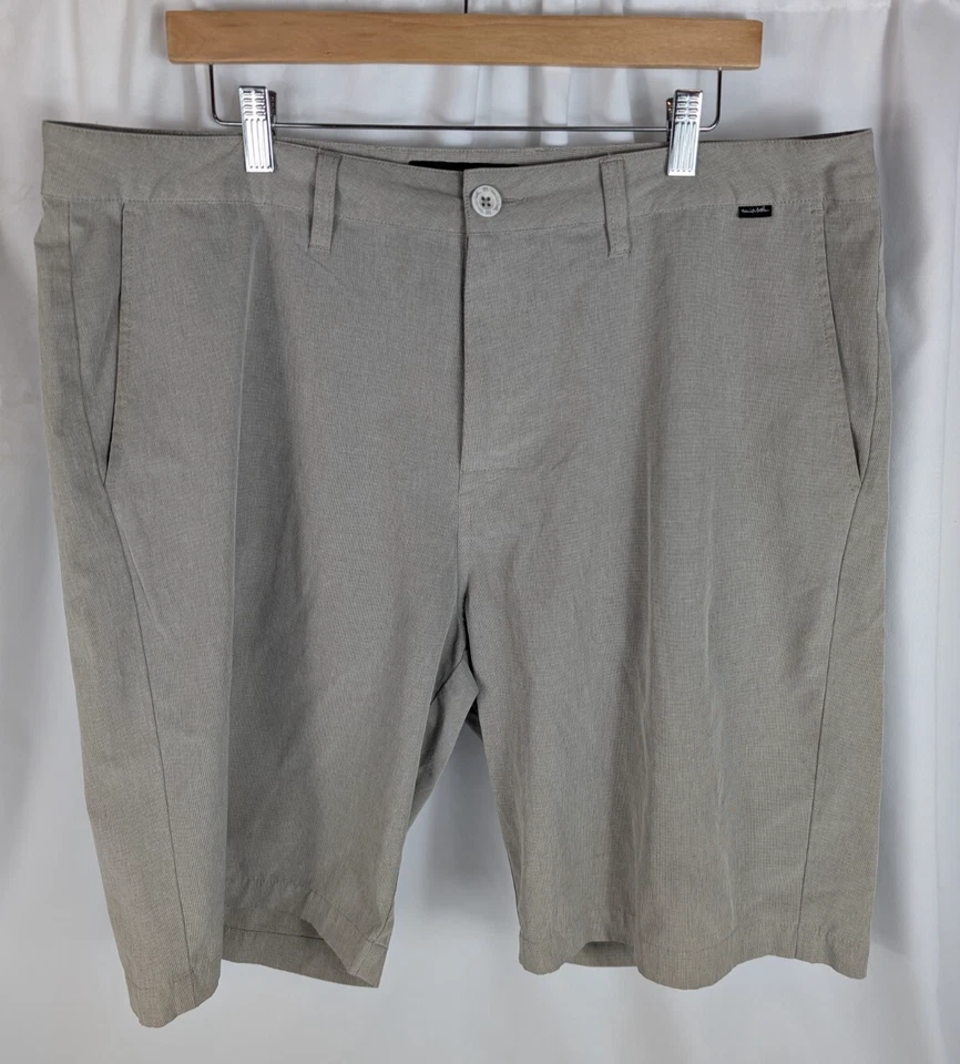 Travis Matthew Shorts Men's 38 x 10 Performance Golf Beige Stretch - Image 1 of 4