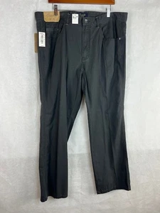 Roundtree & Yorke Men's Flat Front Classic Fit Dress Pants Gray 38x30 New - Picture 1 of 3