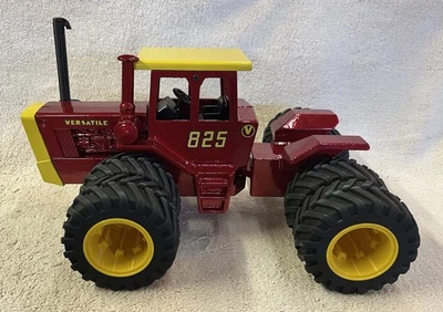 versatile toy tractor 1/16 Custom Red Chrome 825 - Image 1 of 4