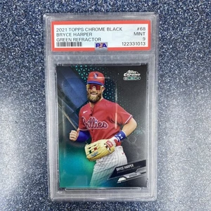 Topps 2021 cromo negro - Bryce Harper #68 refractor verde/99 - Imagen 1 de 2