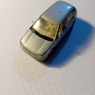 Wolkswagen Golf IV  -  Welly  n.2046 - Immagine 1 di 4