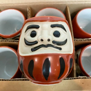 Vintage Japanese Painted Sculpted Ebisu Set of 6 Aka Daruma Barrel Tea Cup - Picture 1 of 8