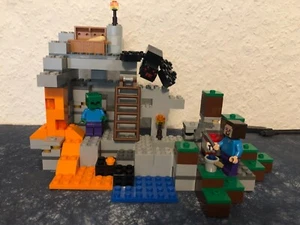 LEGO Minecraft: Die Höhle (21113) - Bild 1 von 3