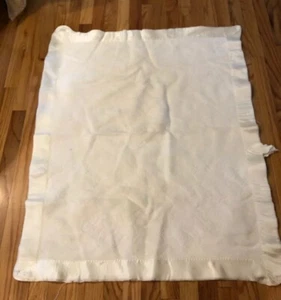 VINTAGE COTTON BABY BLANKET BUNNY DOG  43"x33" - Picture 1 of 5