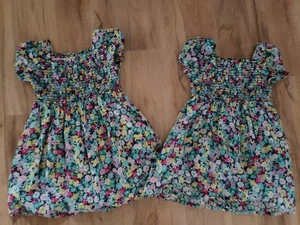 girls adorable GAP Kids floral smocked dresses size 4/5 twins - Picture 1 of 7