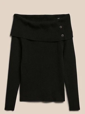 Suéter Banana Republic preto com botão no ombro tamanho PEQUENO #784104 - Imagem 1 de 4