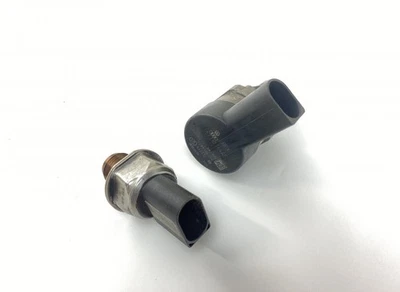 AUDI A5 (B8) VA2669565 Fuel pressure regulator set 057130764AE 057130764AD - Image 1 of 4