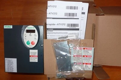 VARIATEUR TRIPHASE 380V 3KW FREQUENCE, VITESSE, SCHNEIDER ELECTRIC ATV212HU30N4 - Photo 1/4