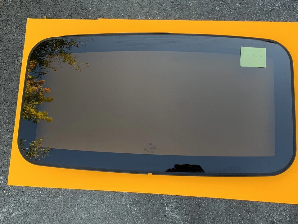 2005-2007 Ford Quinhentos Teto Solar Vidro MoonRoof Janela de Energia Fabricante de Equipamento Original - Imagem 1 de 4