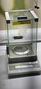 Bilanciatore Sartorius Corporation BP 211 D - Foto 1 di 4