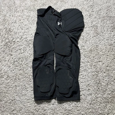 Pantalones integrados de entrenamiento ajustados acolchados Under Armour Gameday para hombre medianos negros Foto 1 de 4