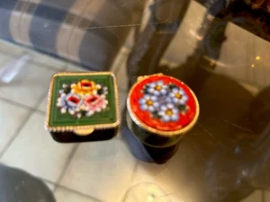 Pillendose Micro Mosaik aus Italien (2) rot / grün Blumen  - Bild 1 von 4