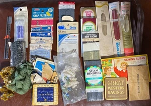 Vintage Nähideen Konvolut 30 Druckknöpfe Dritz Seidennadeln Bindereißverschlüsse - Bild 1 von 10
