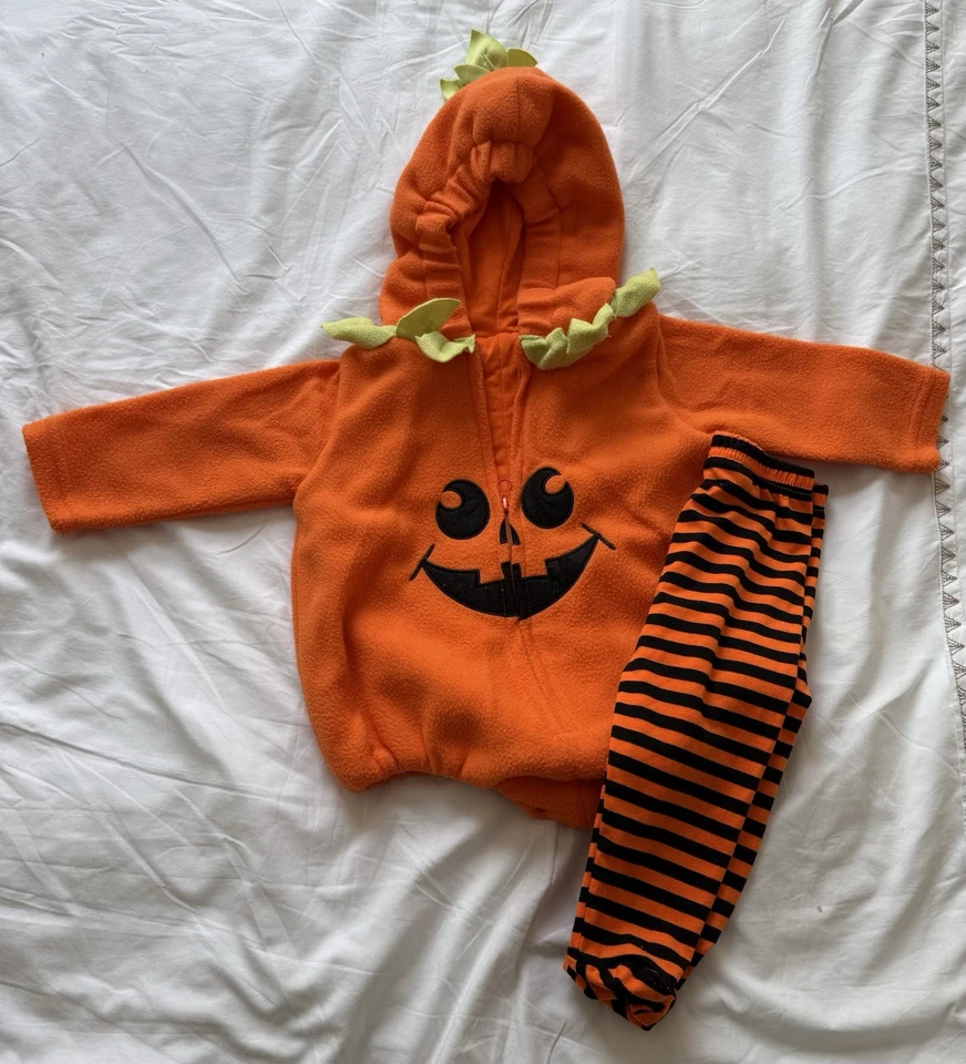 Traje de calabaza de Halloween para niños pequeños Foto 1 de 1
