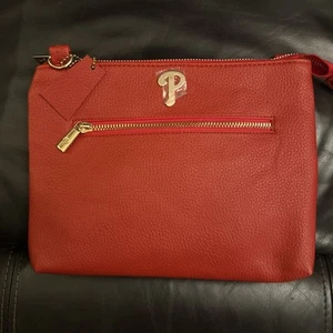 Philadelphia Phillies Herr's Mothers Day 2022 Giveaway Crossbody Purse Red - Picture 1 of 12