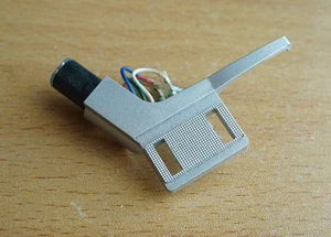 JVC L-A21 Tonearm Headshell ( Plastic ) - Picture 1 of 4