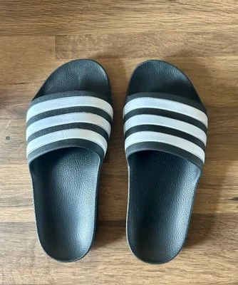 Adidas Flip Flops Size Uk5 - Image 1 of 3