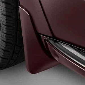 Nuevos protectores contra salpicaduras delanteros granate GM 84605066 OEM 2020-2024 Buick Enclave Avenir - Imagen 1 de 3