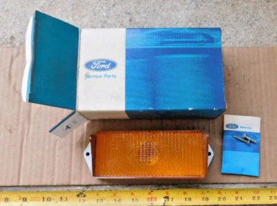 NOS PARKING LIGHT LENS FOR 1971 MERCURY COMET CARS NEW OEM 71 PARKING LAMP - Image 1 of 4