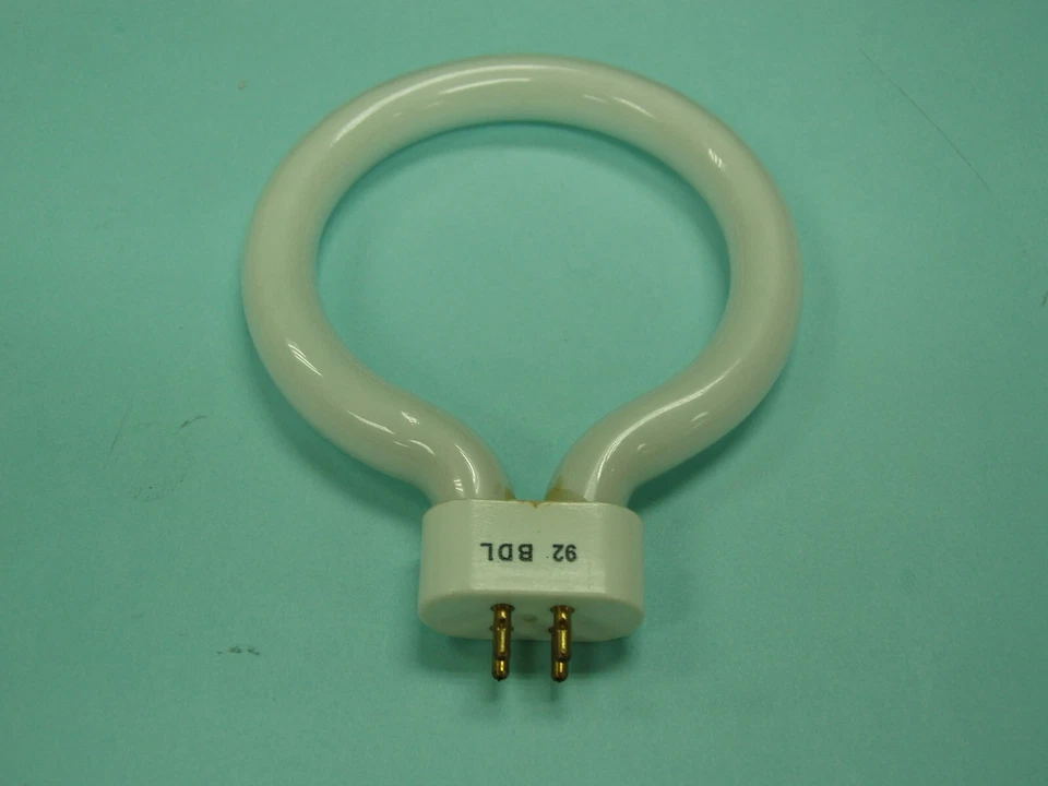 92BDL Bulb for Microscope Ring Lamp - Image 1 of 1