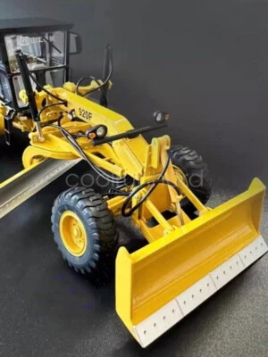 SHANGGONG 1:35 32CM SEM920F Motor Grader Construct Vehicle Machine Diecast Model - Image 1 of 4