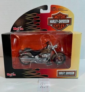 Maisto Harley Davidson 1:18 2004 FLSTFI Fat Boy Motorcycle Diecast Series 20 - Picture 1 of 8