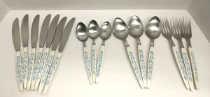 VTG Corning Ware Stainless Blue Cornflower Fork Knife Spoon 15 Piece Flatware - Picture 1 of 10