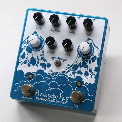 EarthQuaker Devices Avalanche Run V2 Delay and Reverb Pedal - Image 1 of 4
