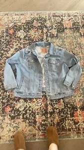 levi jean jacket  - Picture 1 of 4