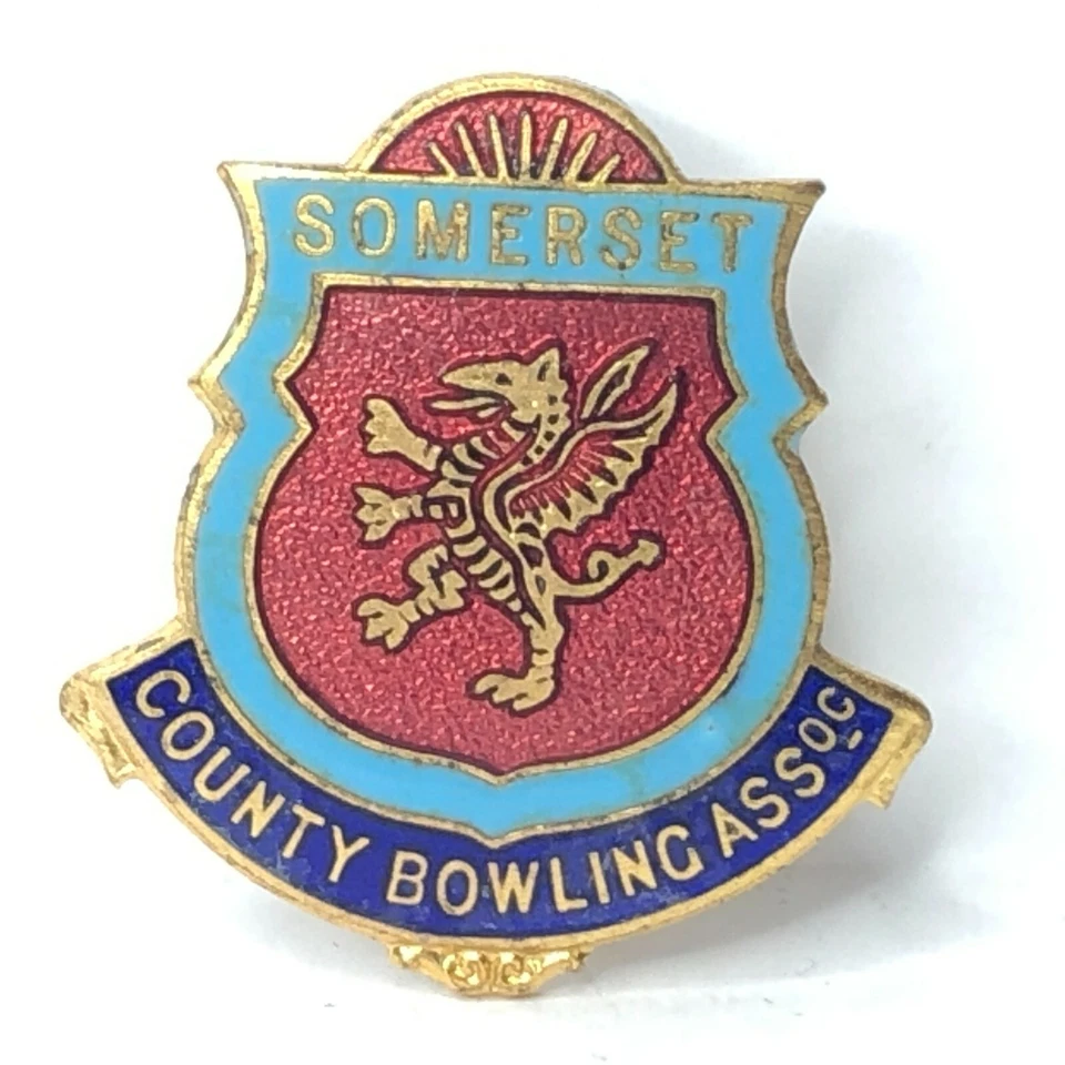 Vintage Somerset County Bowling Association Enamel H.W Miller 29 x 27 mm  - Image 1 of 3