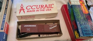 Accurail HO Scale Lackawanna 5010 40' AAR Steel Boxcar Kit In Box - Picture 1 of 4