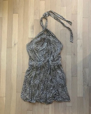 Romper Banana Republic animal estampa de tigre G novo com etiquetas - Imagem 1 de 4