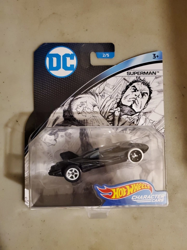 Hot Wheels DC Sketched Series Superman GT Personaje Coche 2/5 Mattel Nuevo Foto 1 de 4