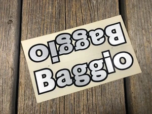 DE COLECCIÓN BICICLETA BICICLETA TALLER REPARACIÓN BAGGIO MONTREAL MTL PEGATINAS NOS PLATA TRANSPARENTE - Imagen 1 de 3