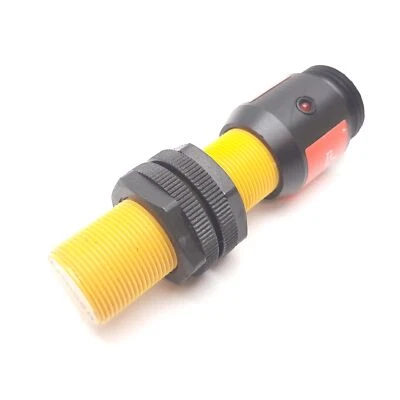 Turck Bi5-P18-AZ3X-B2331 Inductive Proximity Sensor, 5mm, 20-250VAC, 5-500mA - Image 1 of 4