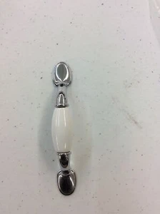 Richelieu BP970019530 96mm Pull Silver/White (GG2) - Picture 1 of 2