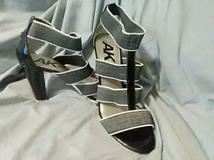 Sandalia Anne Klein Sport Akisadola 8M negra tacón alto correa de tobillo cómoda - Imagen 1 de 4