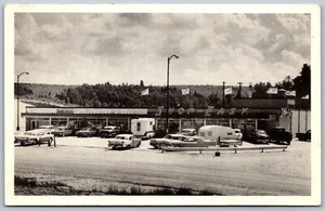 Postcard Marathon Ontario c1963 Shopping Center Shop Easy Old Cars Campers THB - Picture 1 of 2